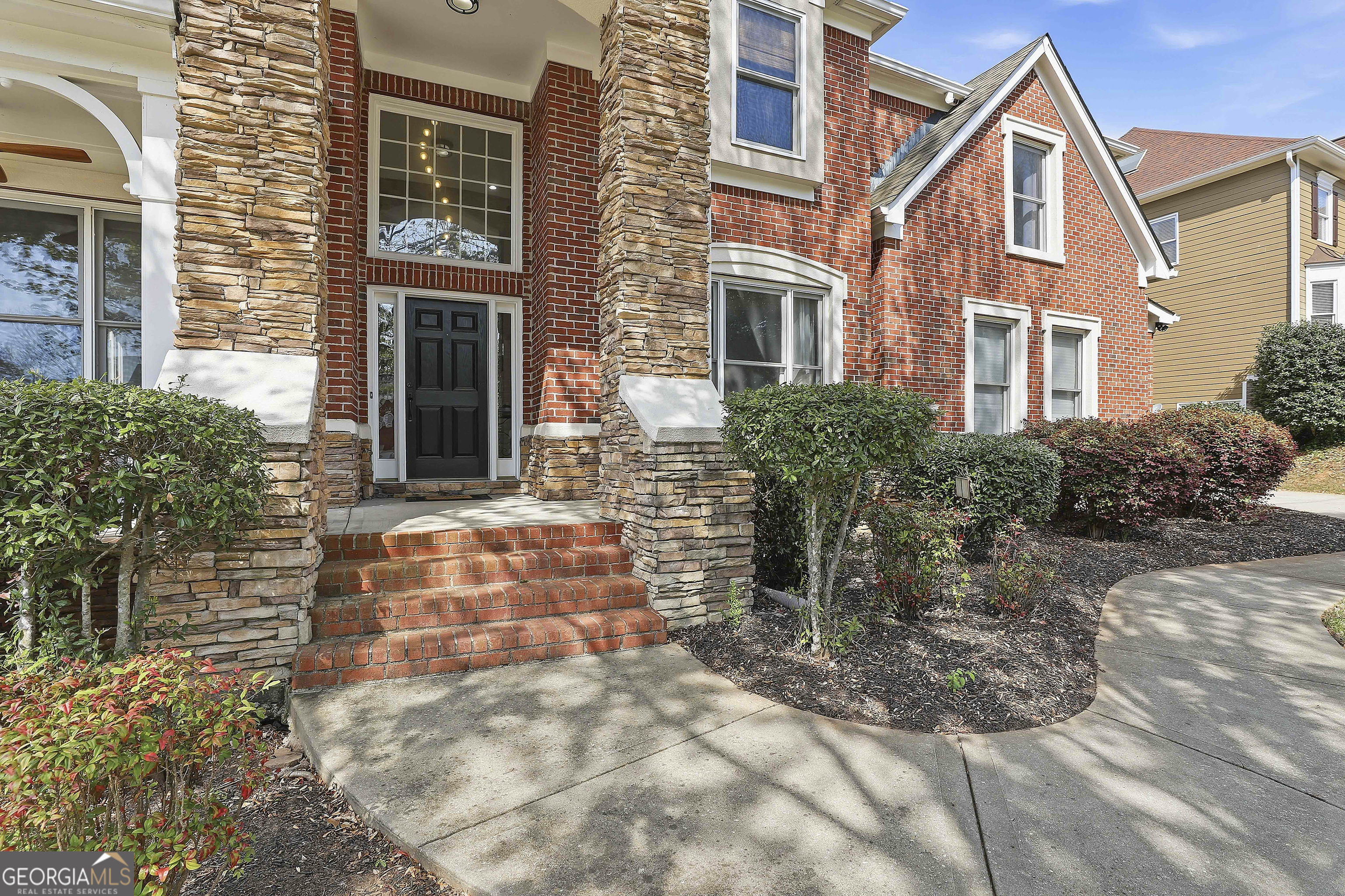 40 Hidden Woods LN
