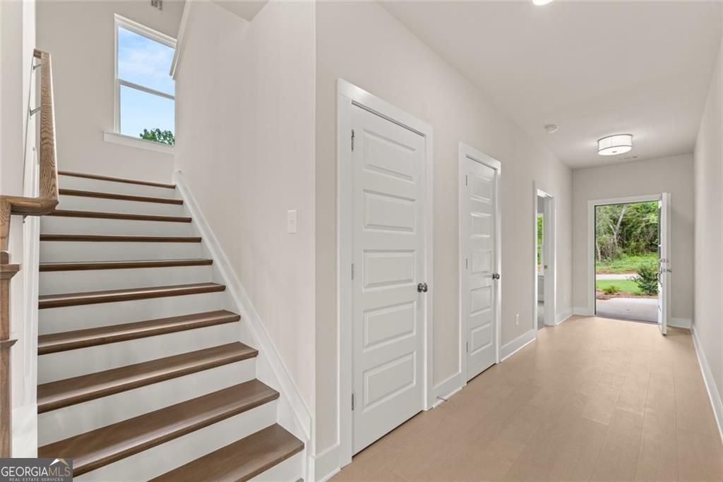 8315 Creekside Overlook DR