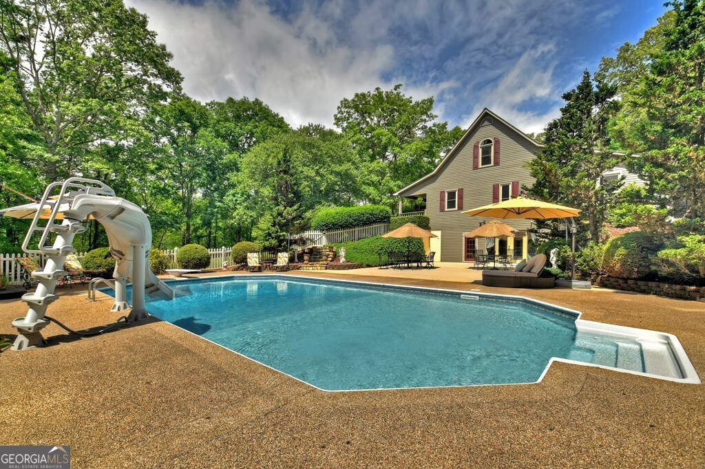 270 Stone LN