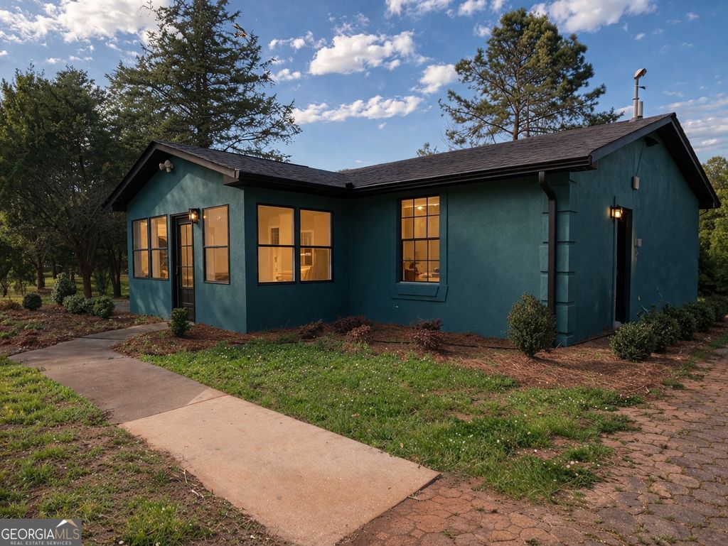 Photo of 6885 Chastain Road, Palmetto, GA 30268 (MLS # 10758773)