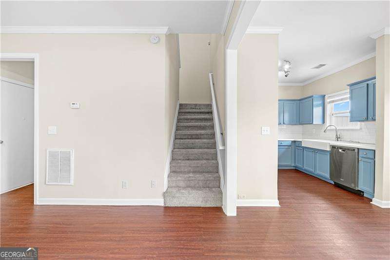4610 BLUE IRIS WAY