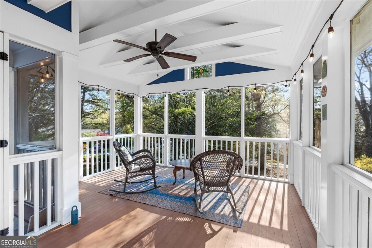 1148 Woodland AVE SE