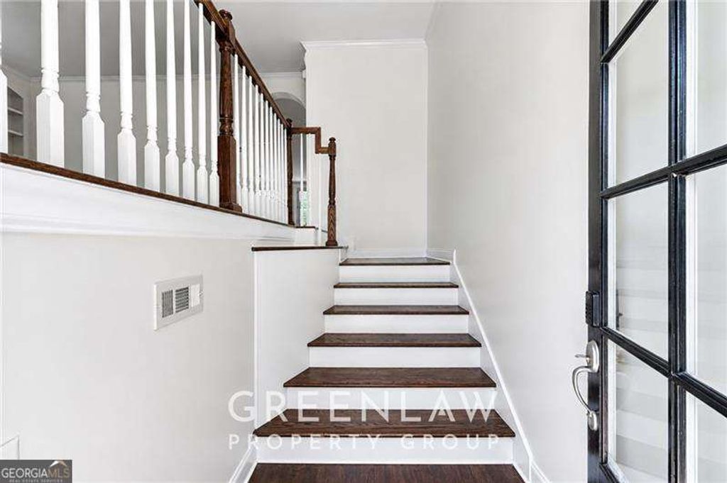 Photo of 7403 Lowery Oak Drive, Roswell, GA 30075 (MLS # 10792085)