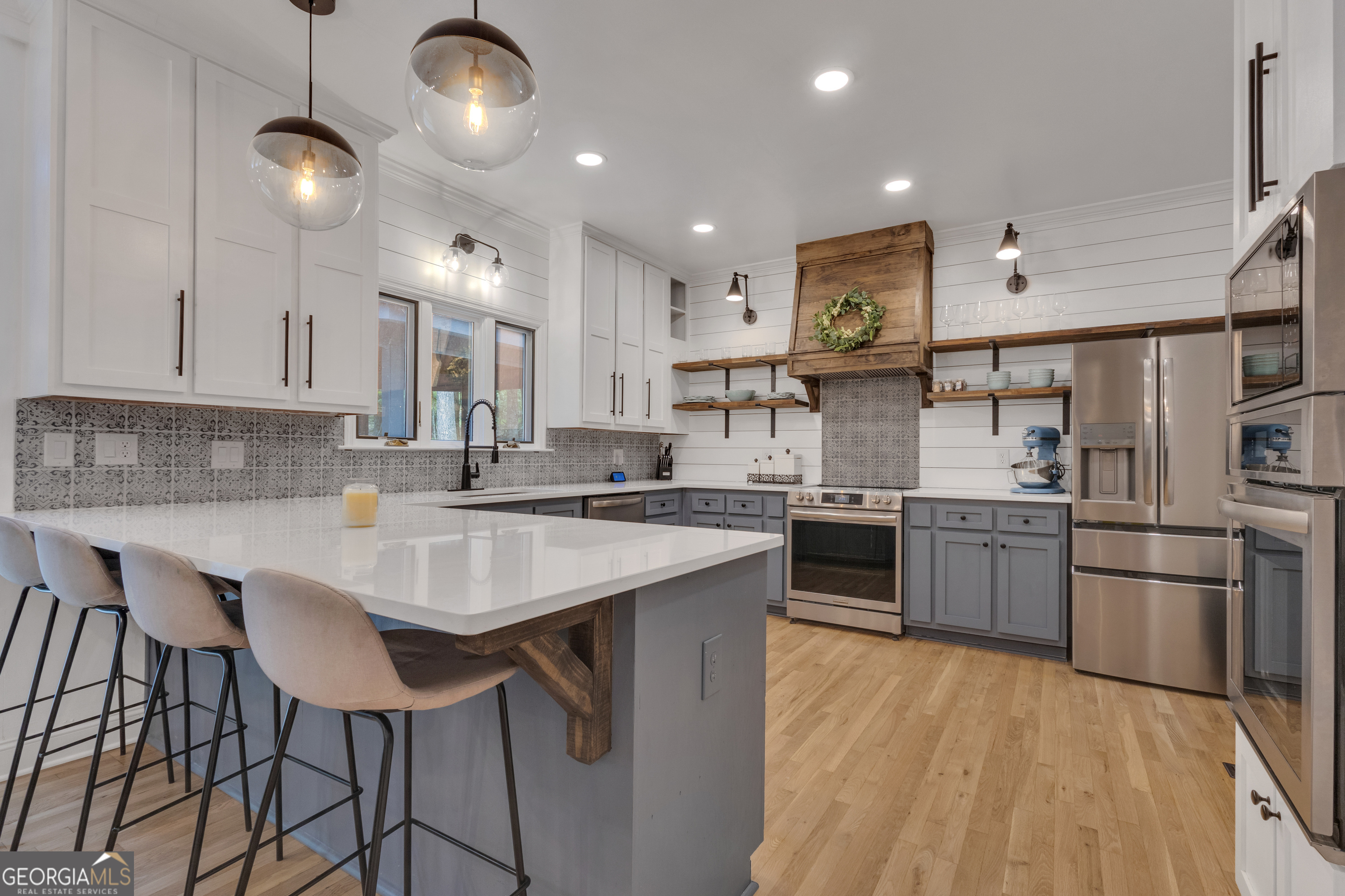 425 Birkdale DR