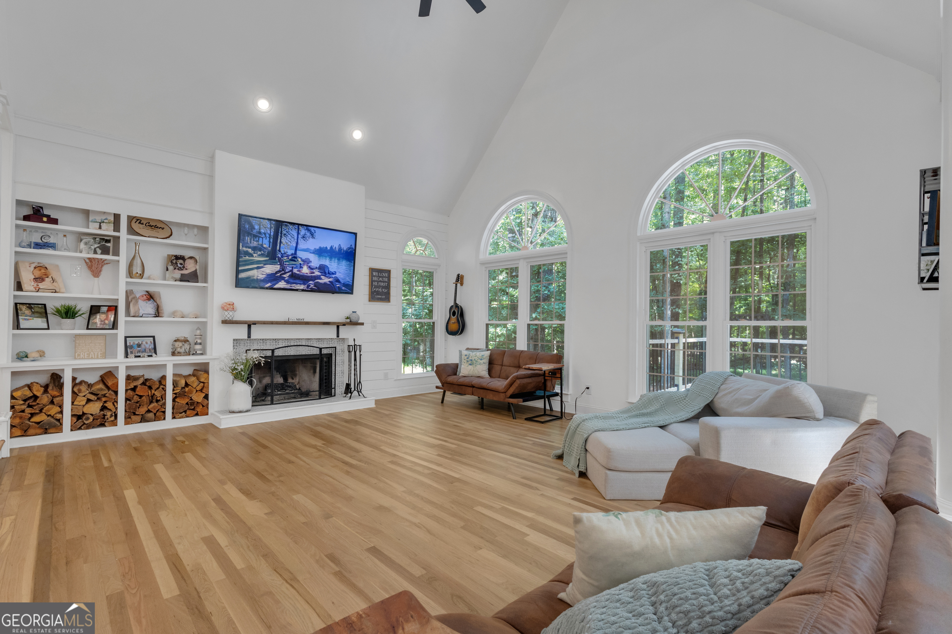 425 Birkdale DR