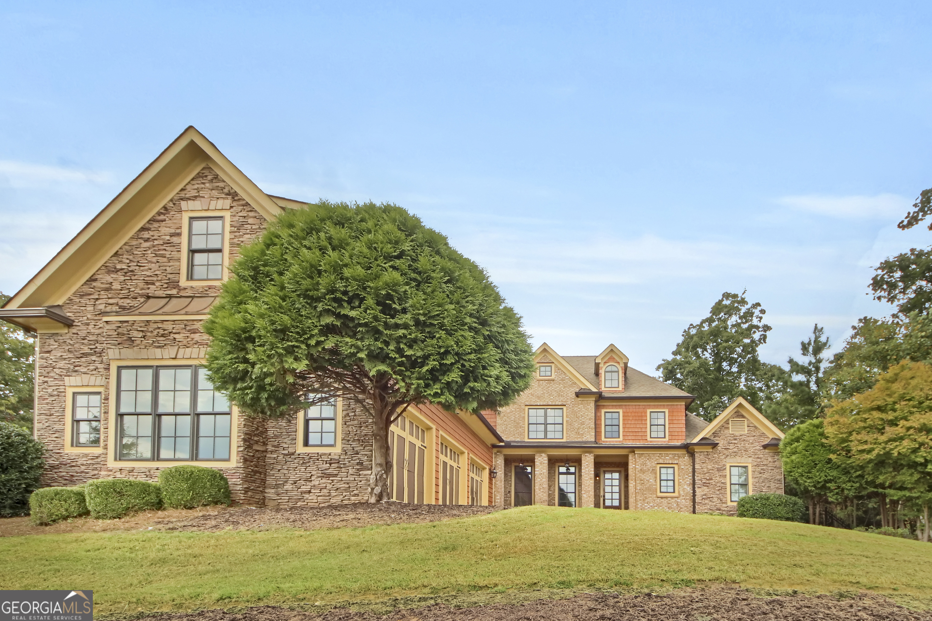 1049 Highland Village TRL