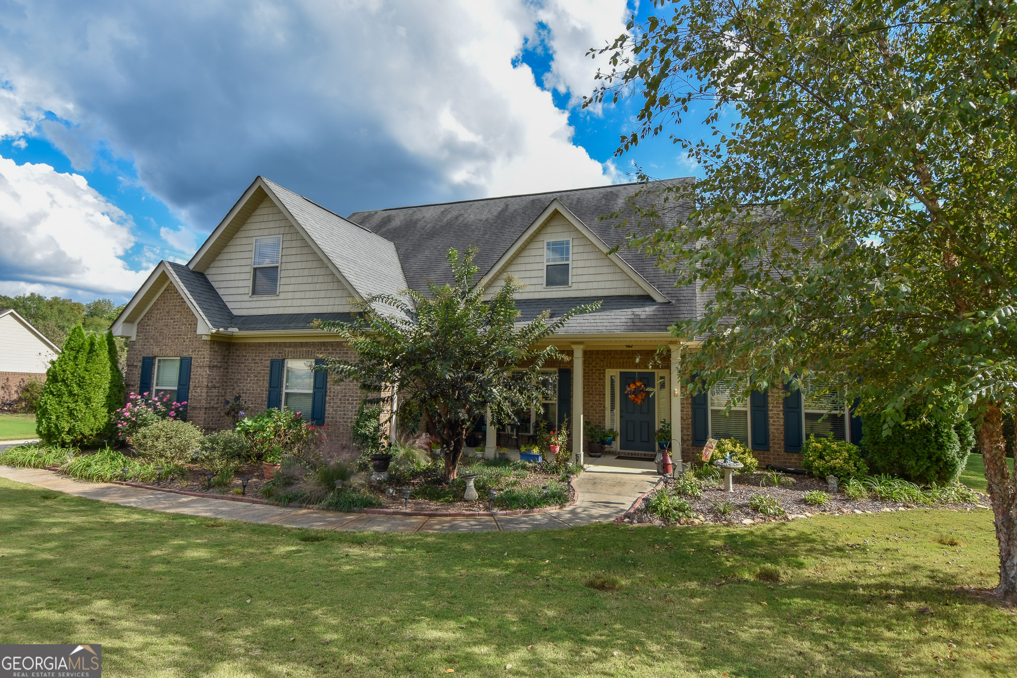 142 Magnolia TRCE