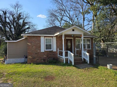 Photo of 4255 Worsham Avenue, Macon, GA 31206 (MLS # 10578309)