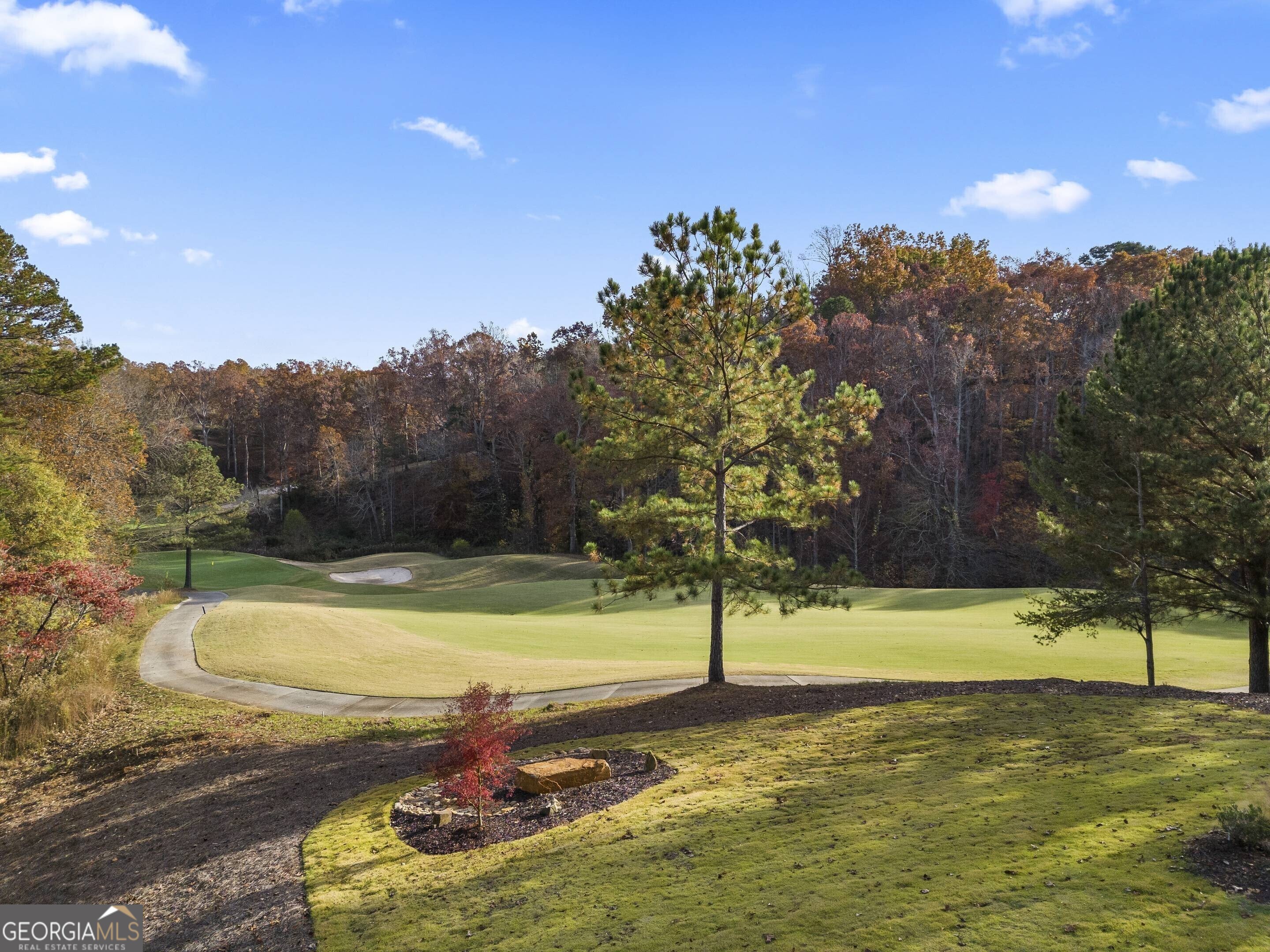 Toccoa, Georgia 30577, United States, 6 Bedrooms Bedrooms, ,5 BathroomsBathrooms,Residential,Pending,78449