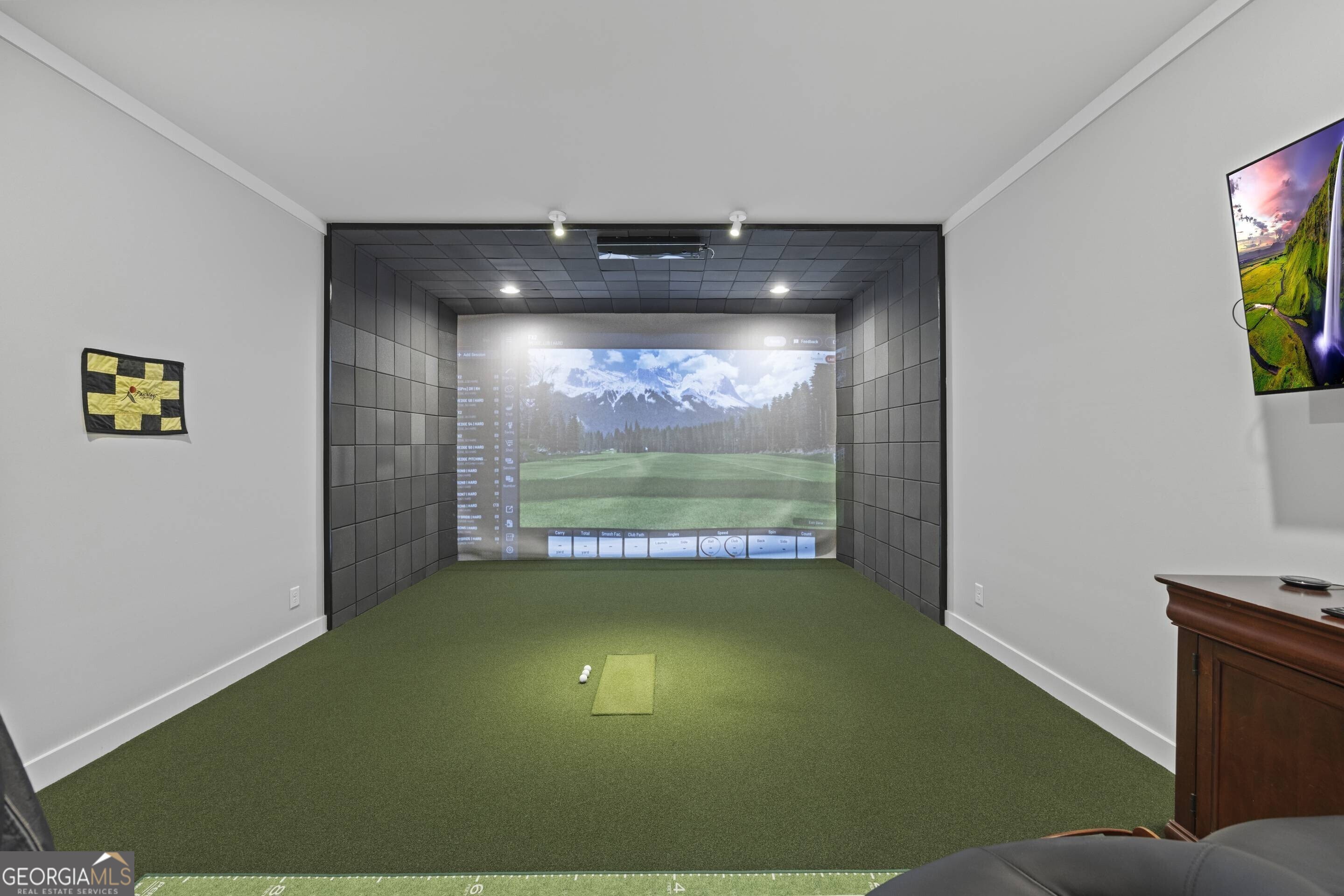 Toccoa, Georgia 30577, United States, 6 Bedrooms Bedrooms, ,5 BathroomsBathrooms,Residential,Pending,78449