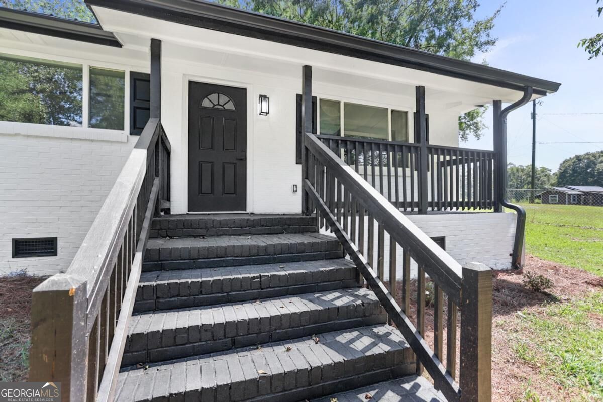 4993 Loan Oak RD