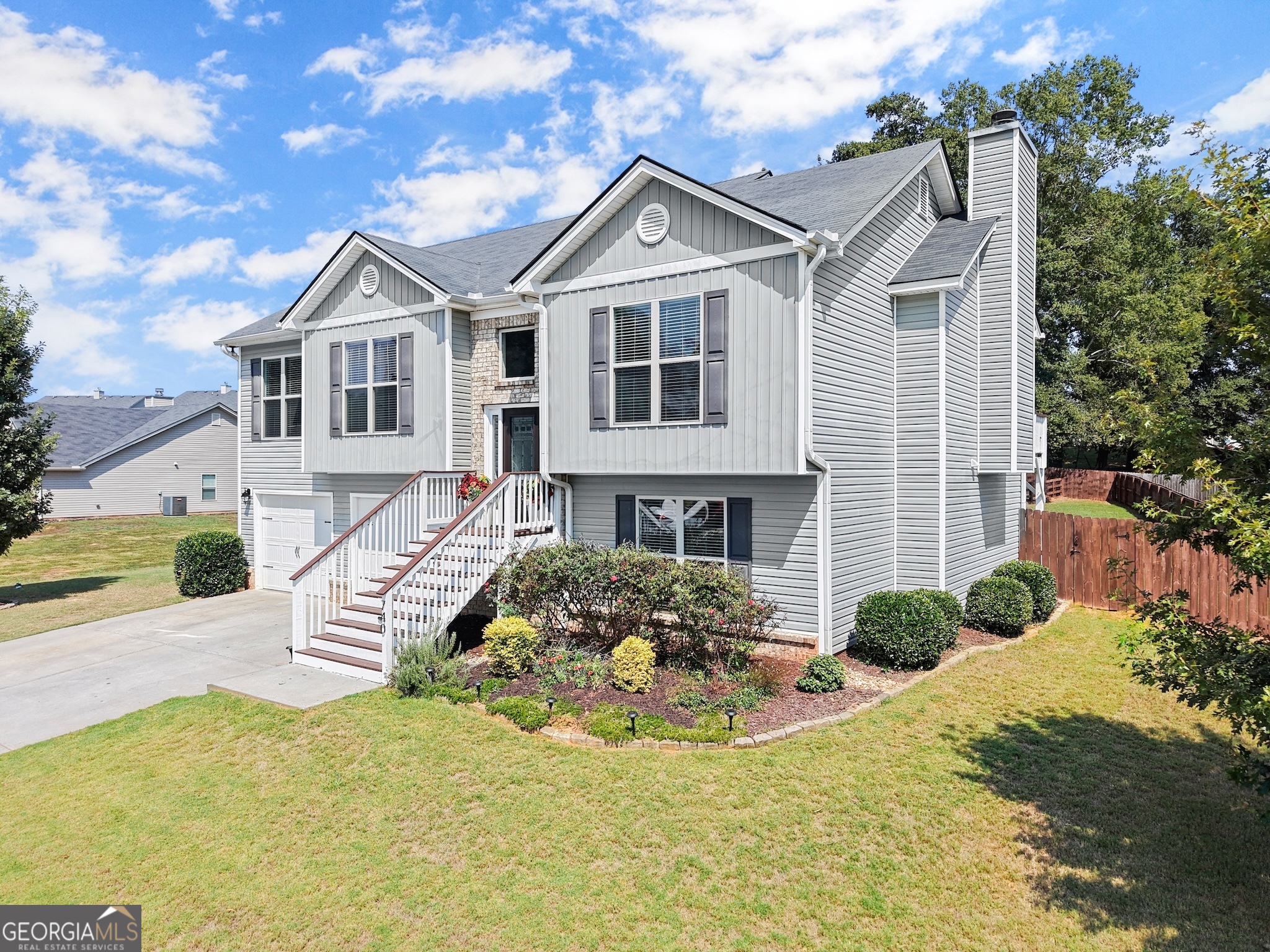 740 River Mist CIR