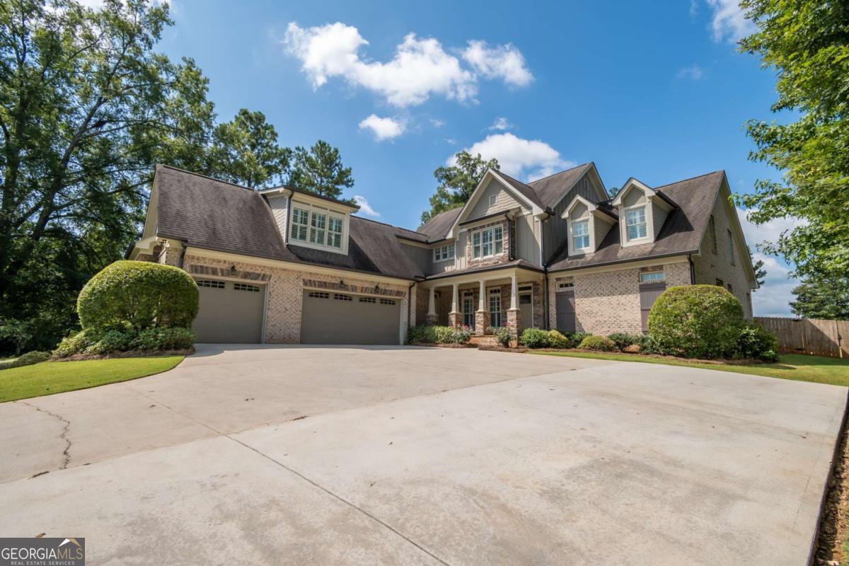 2163 Heather LN