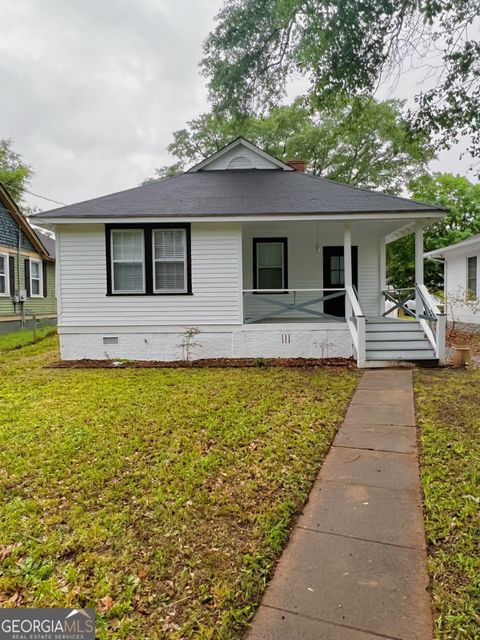 A home in Porterdale