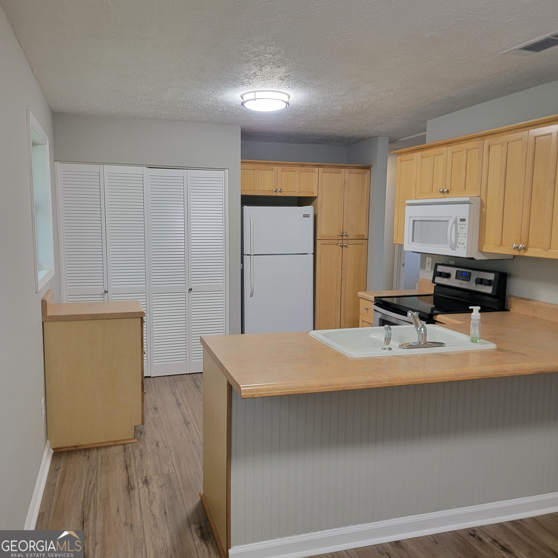 77 Pierce RD