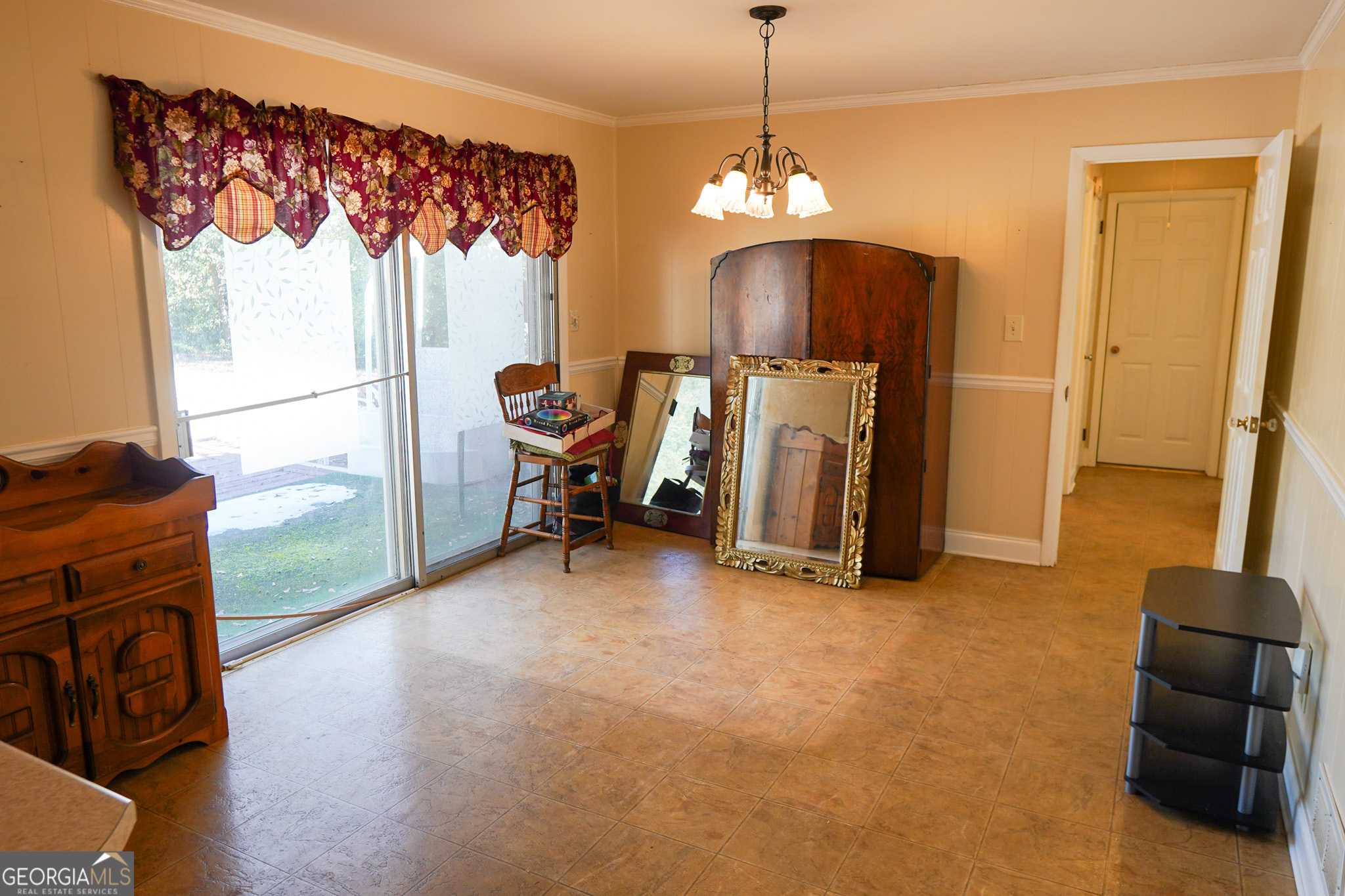 626 Barksdale DR