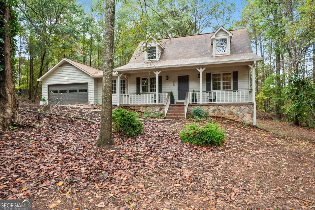 Photo of 165 Fox Hunt Court, Fayetteville, GA 30214 (MLS # 10796557)