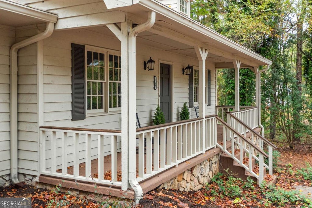Photo of 165 Fox Hunt Court, Fayetteville, GA 30214 (MLS # 10796557)