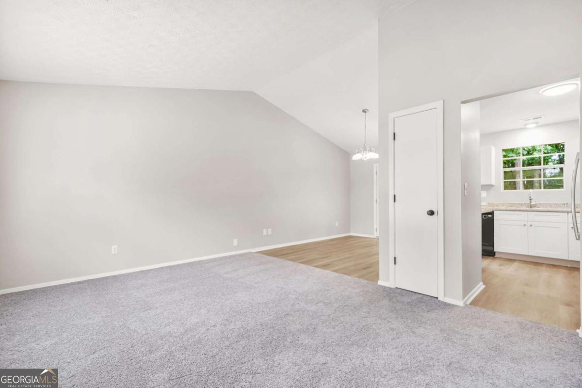 1432 Shenta Oak DR