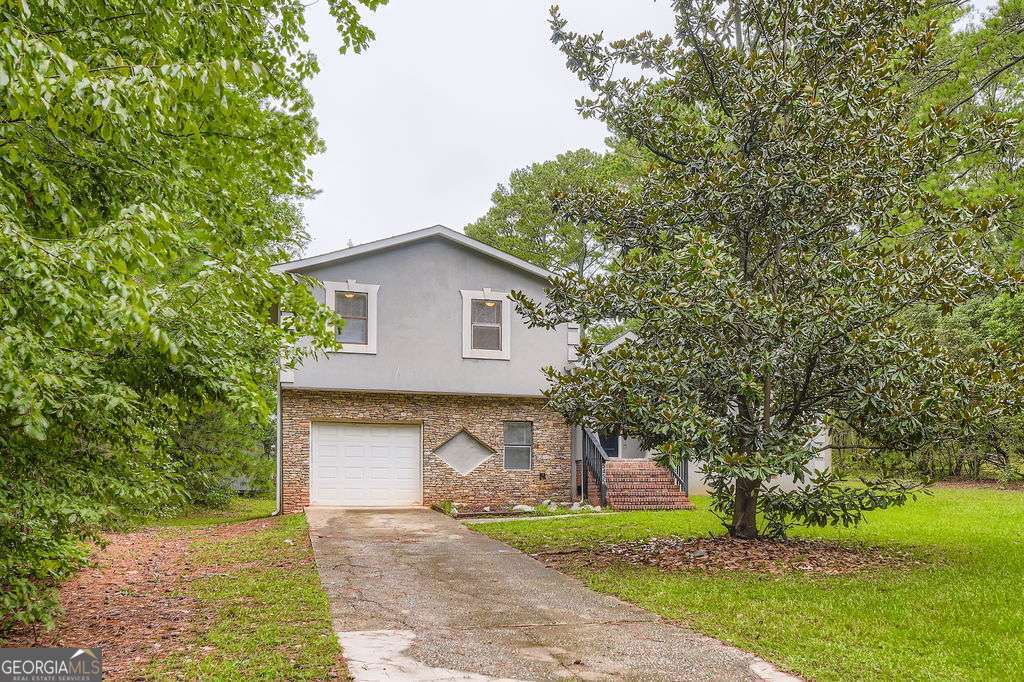 5455 Red Berry LN SW