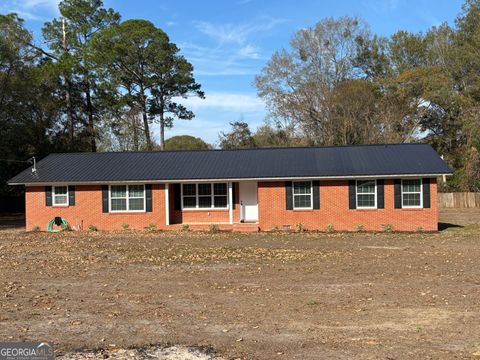 Photo of 243 Vernon Road, Cochran, GA 31014 (MLS # 10649423)