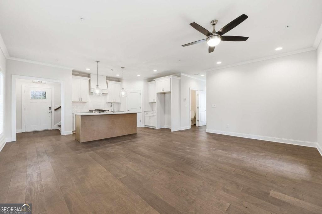 Photo of 184 Summit Avenue SE, Marietta, GA 30060 (MLS # 10758368)