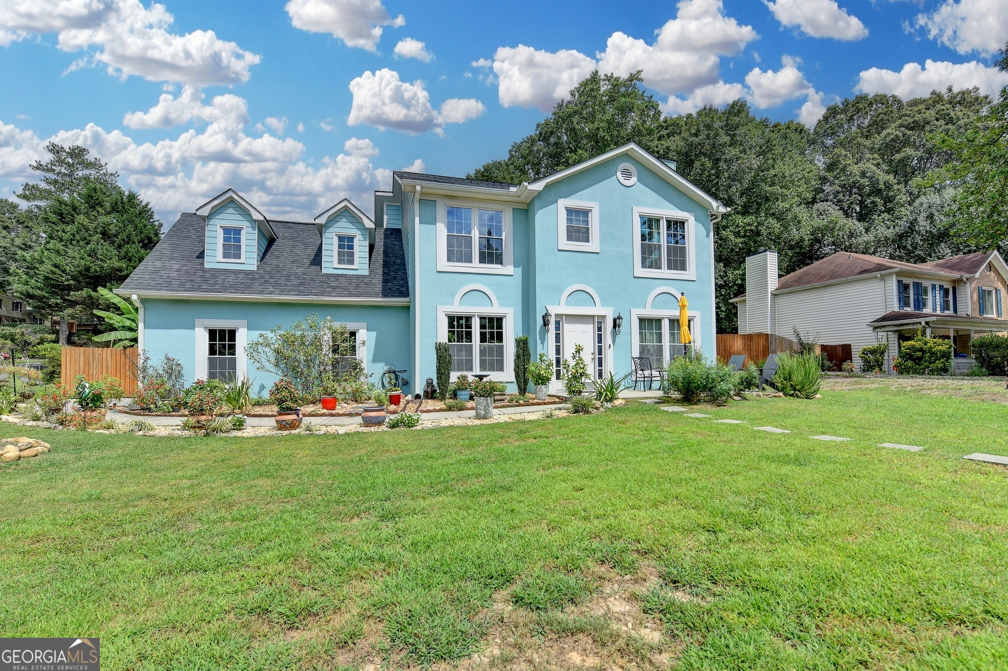 581 Black Creek DR