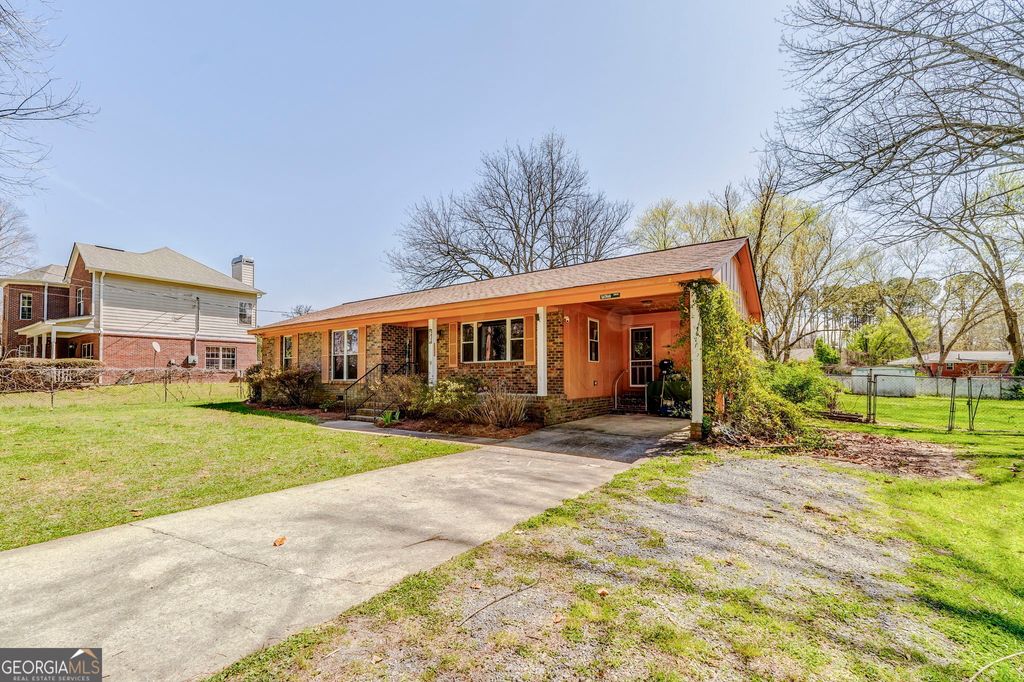 Photo of 16 Mango Road NE, Rome, GA 30161 (MLS # 10717823)