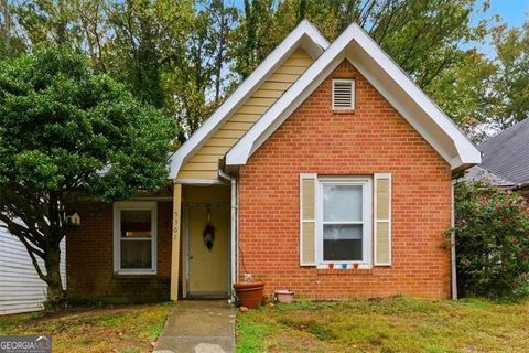 Photo of 5362 Cherry Wood Drive, Stone Mountain, GA 30083 (MLS # 10637486)