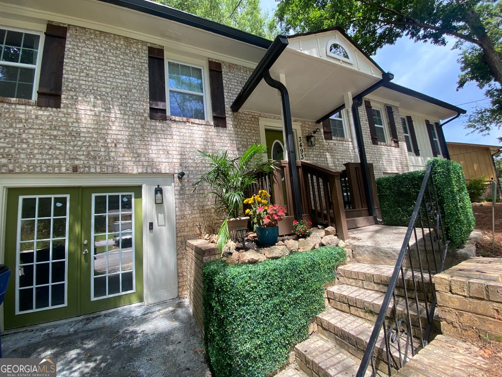 Photo of 3493 Mark Place, Atlanta, GA 30331 (MLS # 10804749)