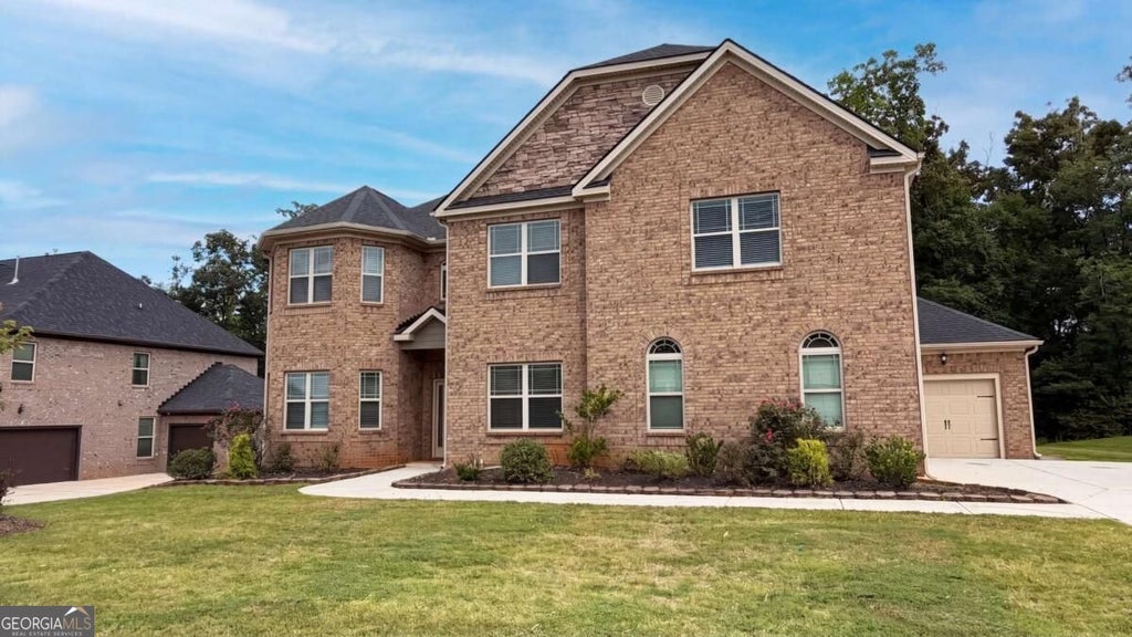 Photo of 321 Basel Way, Hampton, GA 30228 (MLS # 10878899)