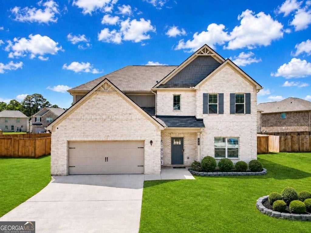 Photo of 197 Cabin Way, Hampton, GA 30228 (MLS # 10866475)