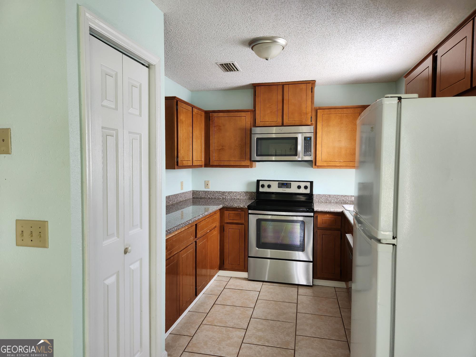 St. Marys, Georgia 31558, United States, 3 Bedrooms Bedrooms, ,2 BathroomsBathrooms,Residential,Pending,77421