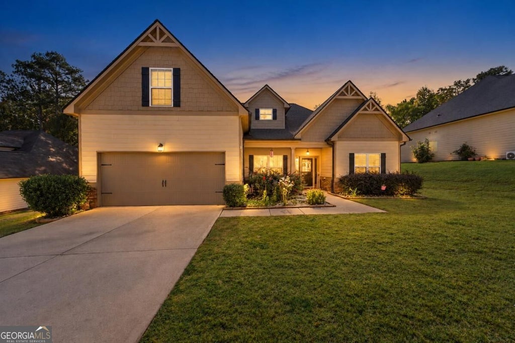 Photo of 420 Andrew Ridge Drive, Jefferson, GA 30549 (MLS # 10873302)