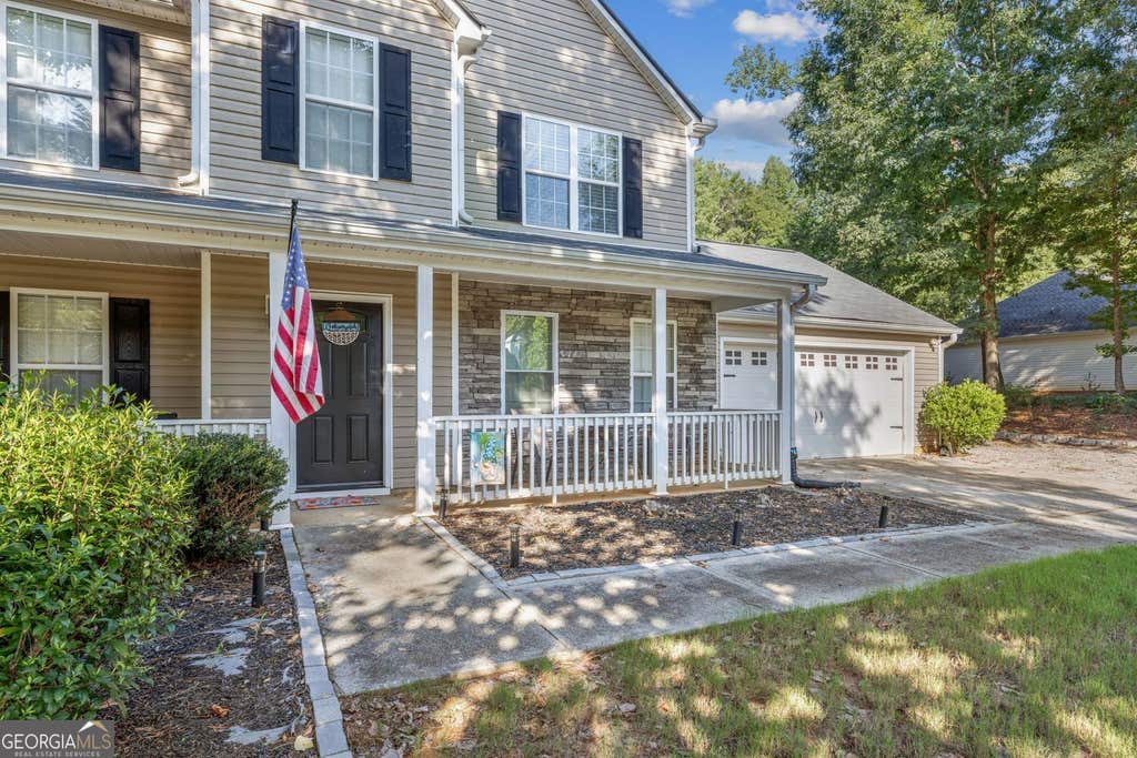 Photo of 410 Winston Manor Drive, Winder, GA 30680 (MLS # 10828258)