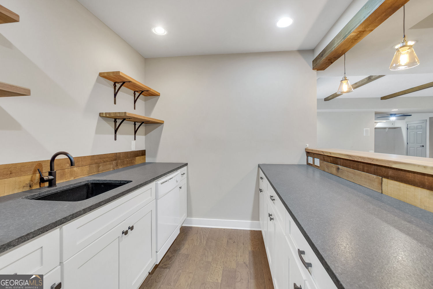 Glen Brooke - Residential