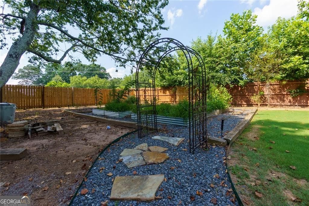 Glen Brooke - Residential