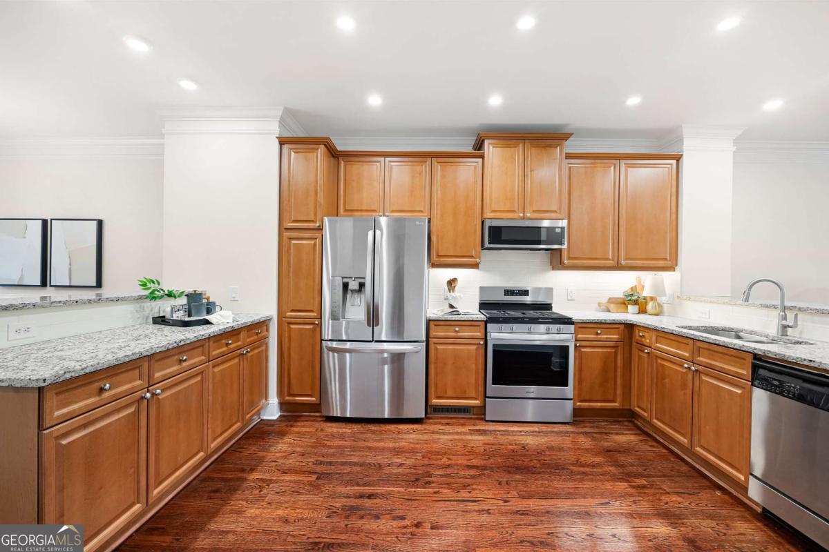 1419 Ashford Creek CIR NE