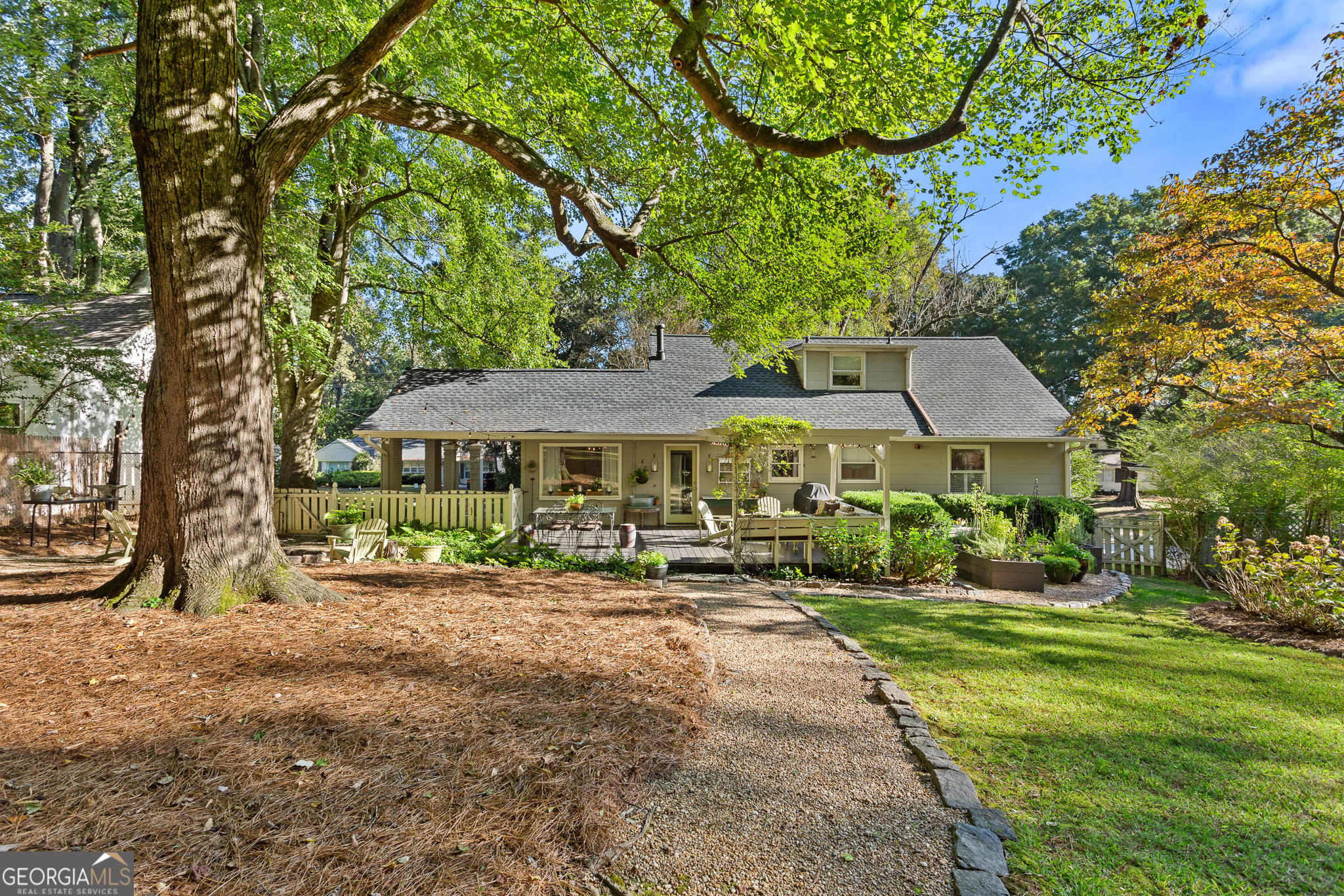 Ridgewood Heights - Residential
