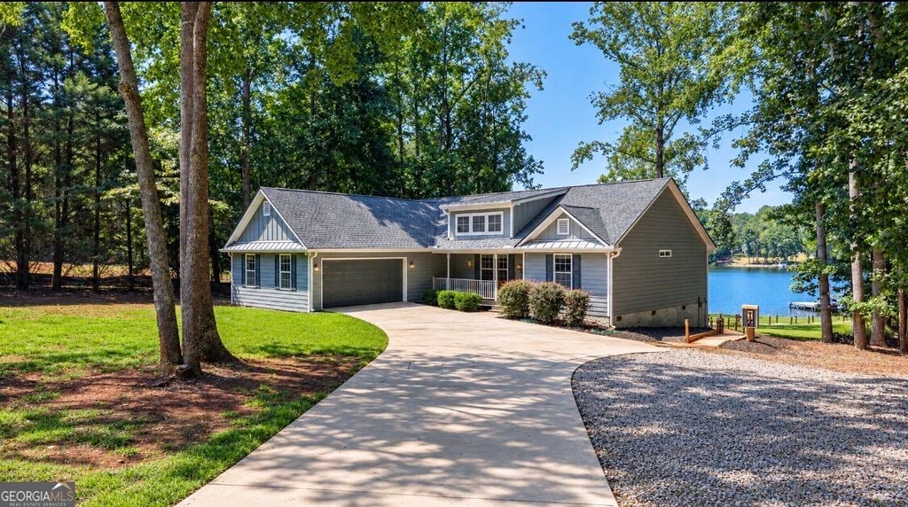Photo of 232 River Lake Drive, Eatonton, GA 31024 (MLS # 10834896)