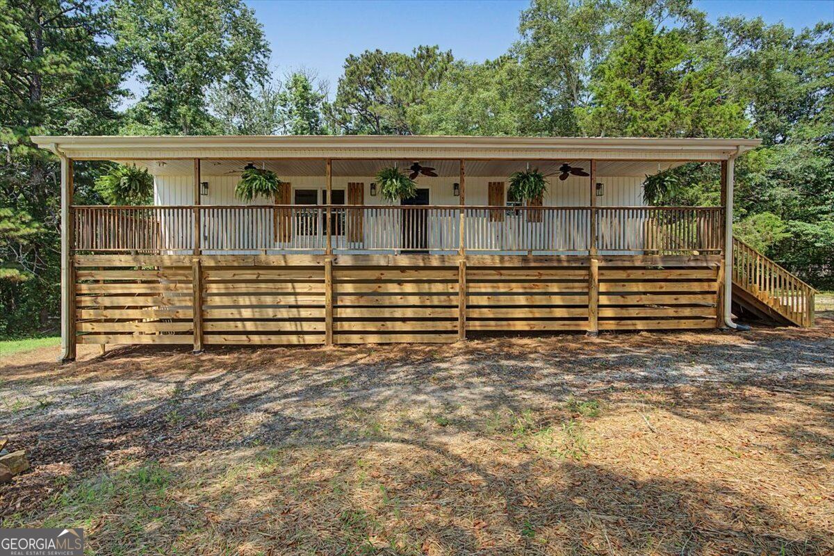 938 Mandeville RD