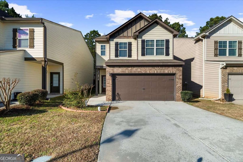 Photo of 27 Longleaf Circle, Fairburn, GA 30213 (MLS # 10674503)