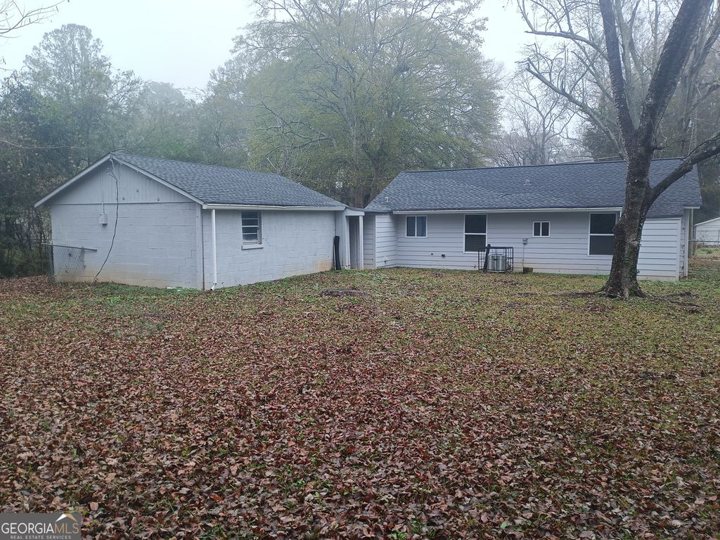 Photo of 825 Pamela Drive, Griffin, GA 30224 (MLS # 10657798)