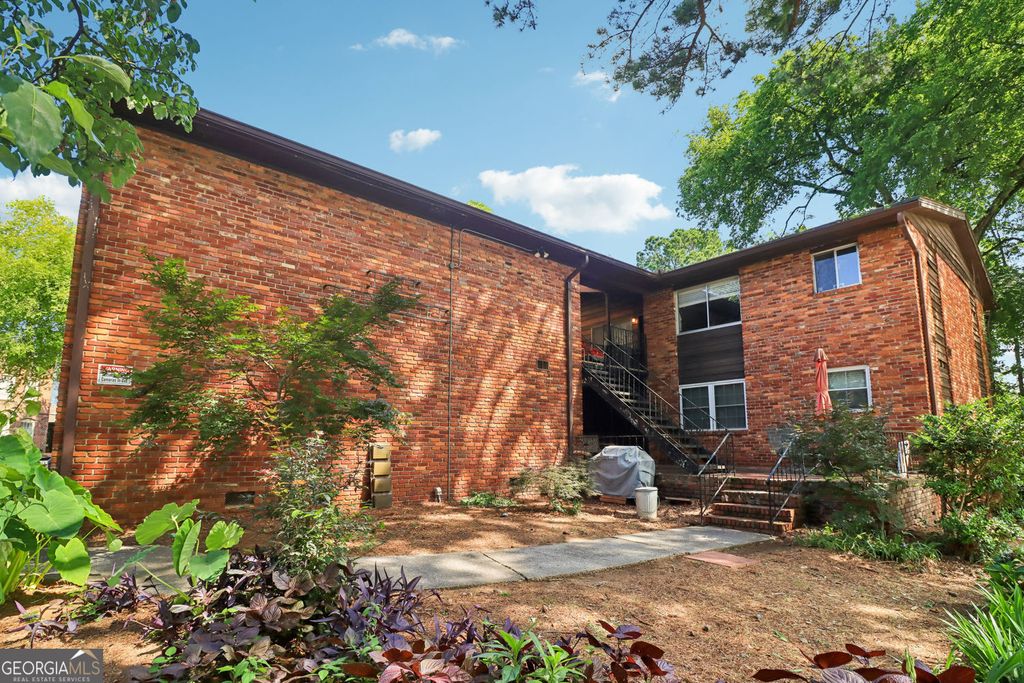 Photo of 1284 Piedmont Avenue NE #12, Atlanta, GA 30309 (MLS # 10758273)