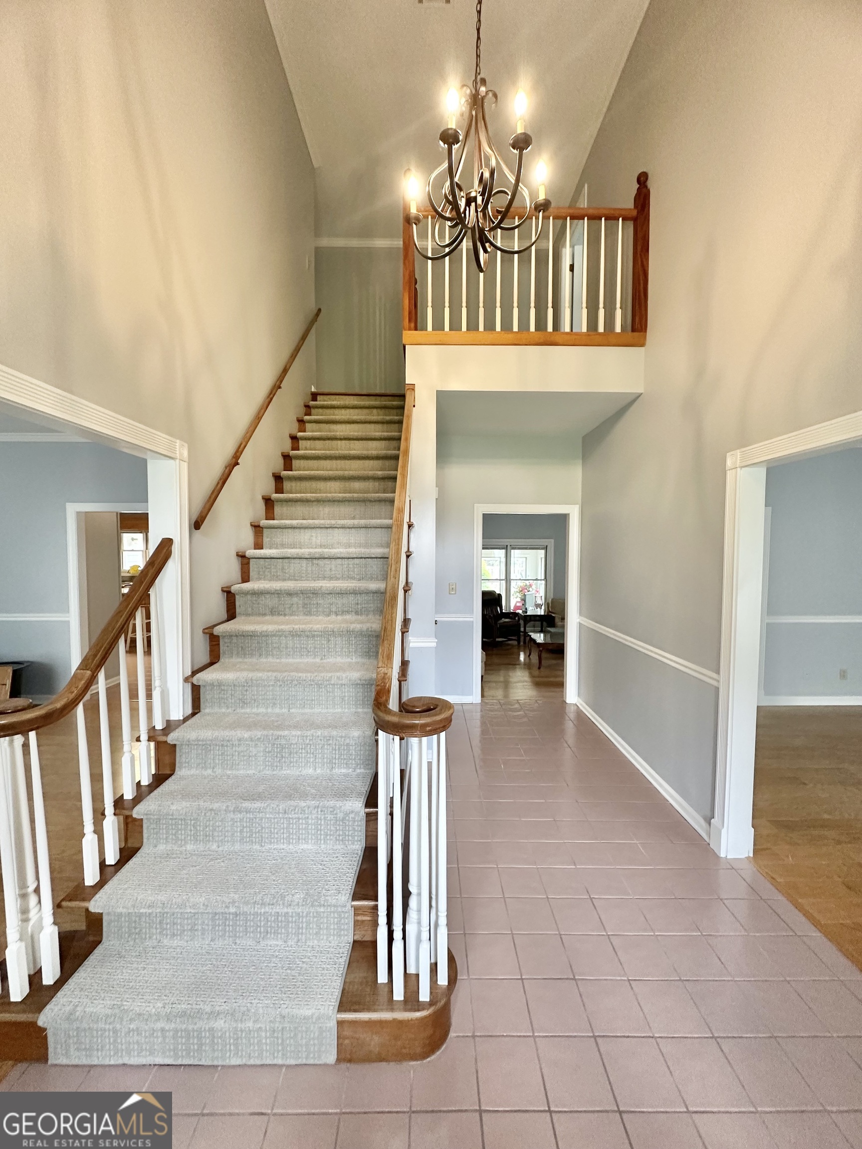 316 Kathy CIR
