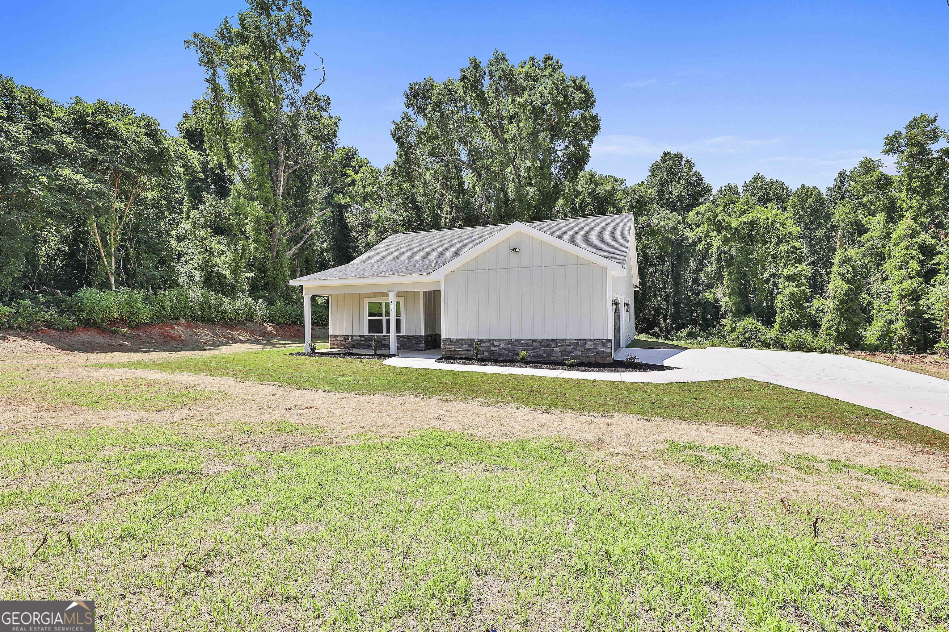 404 W Boyd RD