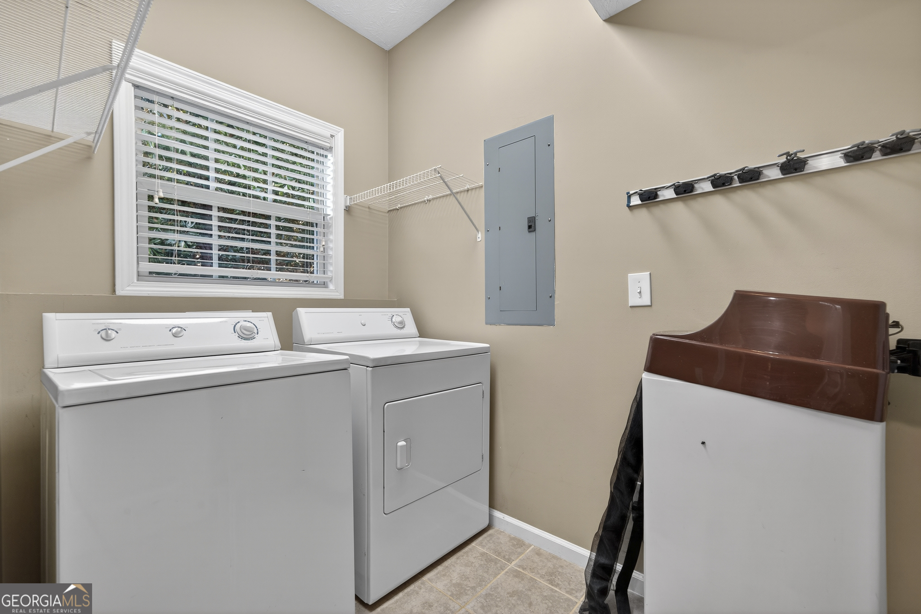 549 Old Pheonix Road 101