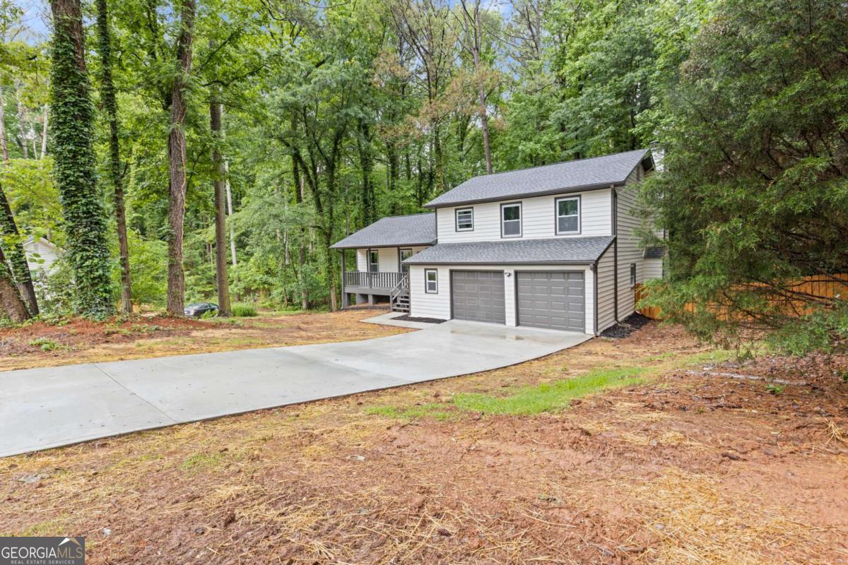798 Brownlee LN