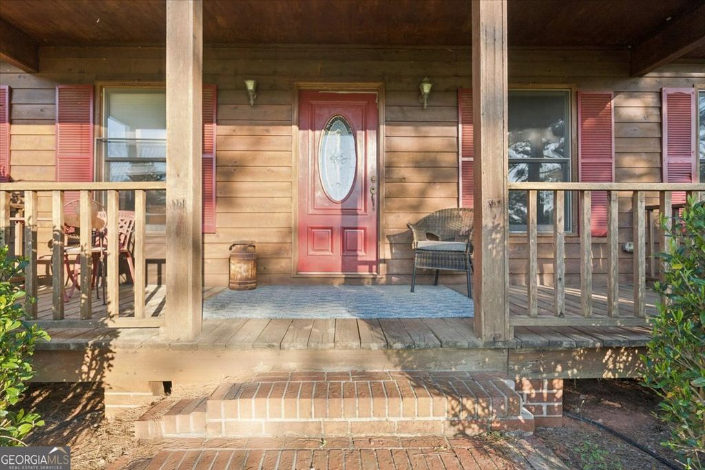 Photo of 1150 Harris Hollis Lane, Rutledge, GA 30663 (MLS # 10766790)