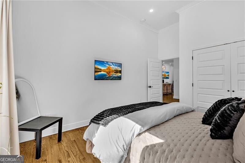 Atlanta, Georgia 30337, United States, 5 Bedrooms Bedrooms, ,4 BathroomsBathrooms,Residential,Active,105808